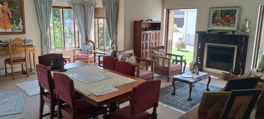 2 Bedroom Property for Sale in Blue Mountain Village Western Cape